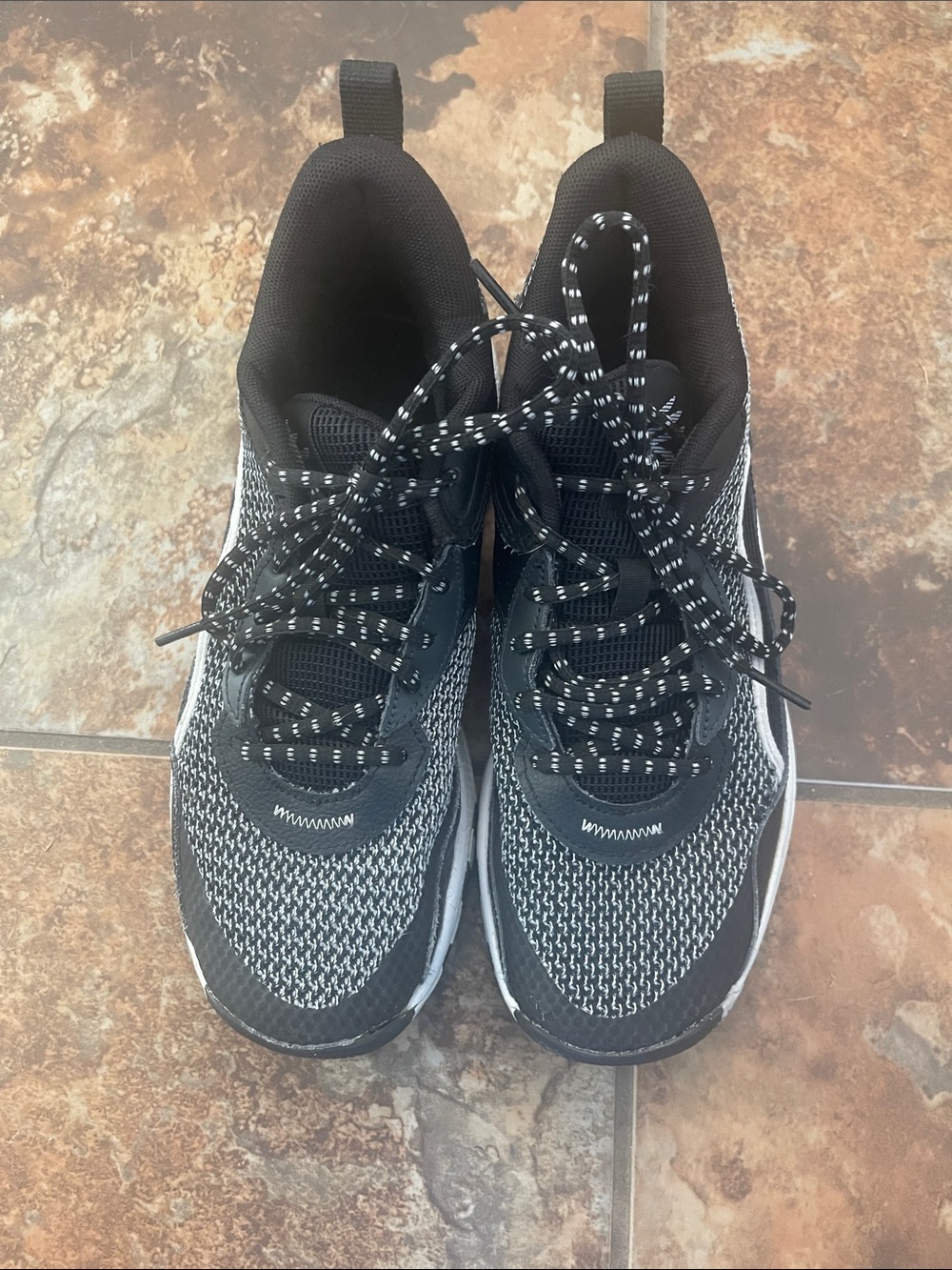 Under Armour Curry Unisex Basketball Shoes